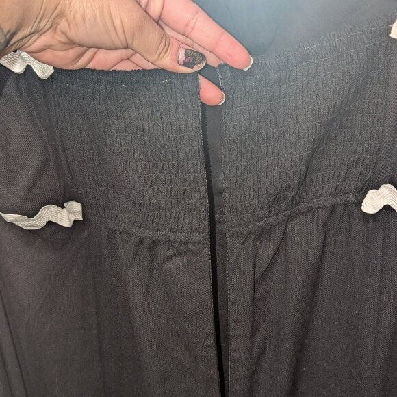 Francesca's Black/White Trim Maxi Dress - Picture 4 of 10